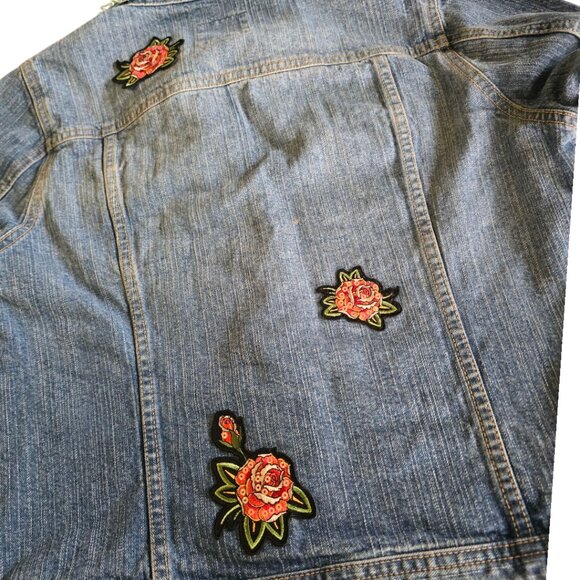 OLD NAVY Embellished Demin Jean Jacket sz M - Picture 5 of 10